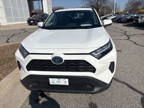 Used 2024 Toyota RAV4 LE image 4