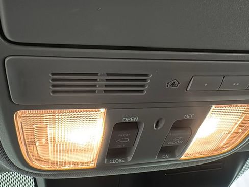 Used 2021 Honda CR-V EX-L image 32