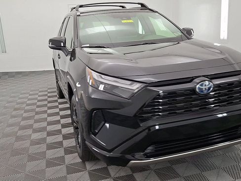 Certified 2023 Toyota RAV4 SE w/ Convenience Package AWD/4WD image 7