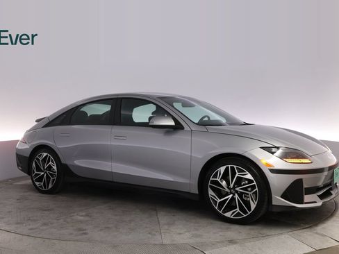 Used 2023 Hyundai Ioniq 6 SEL RWD image 14