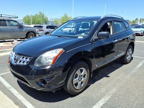 Used 2015 Nissan Rogue S w/ Convenience Package image 1