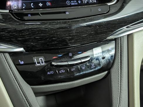 Used 2021 Cadillac XT6 Premium Luxury AWD/4WD image 30