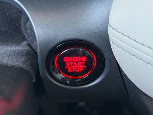 Certified 2024 Honda HR-V EX-L image 27