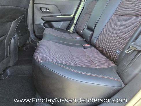 Used 2025 Nissan Kicks SR w/ SR Premium Package FWD image 12