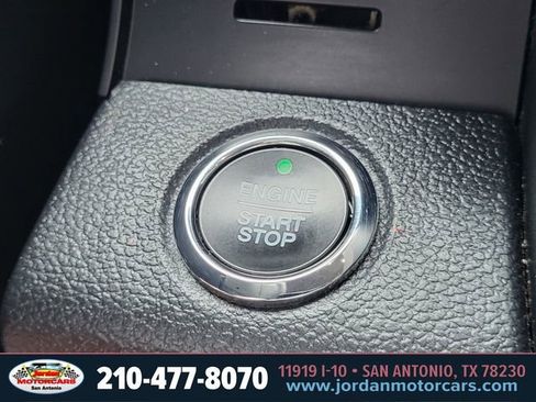 Used 2019 Ford F150 Lariat RWD image 24