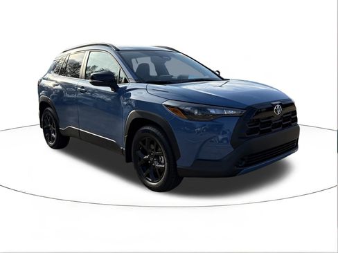 Used 2026 Toyota Corolla Cross LE image 1