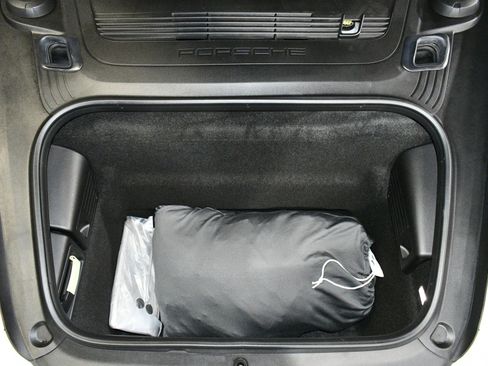 Used 2025 Porsche 718 Cayman GT4 RS w/ Weissach Package image 95