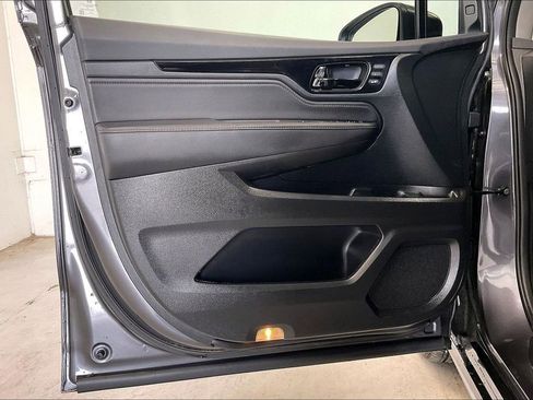 Used 2024 Honda Odyssey Touring image 21