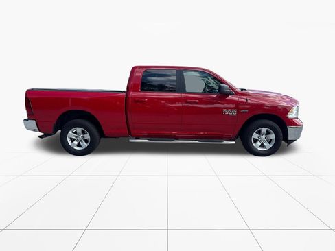 Used 2019 RAM 1500 Classic SLT AWD/4WD image 9