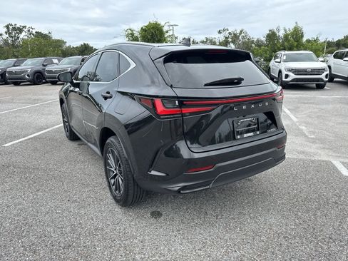 Used 2025 Lexus NX 250 FWD w/ Accessory Package (Z1) image 12
