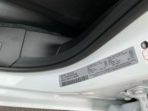 New 2026 RAM 1500 Big Horn AWD/4WD image 13