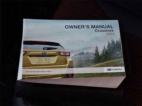 Used 2023 Subaru Crosstrek 2.0i Premium w/ Special Edition image 25