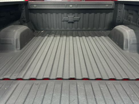 Used 2023 Chevrolet Silverado 1500 LTZ w/ Technology Package AWD/4WD image 15