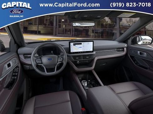 New 2026 Ford Explorer Platinum w/ LUX Leather Package AWD/4WD image 9