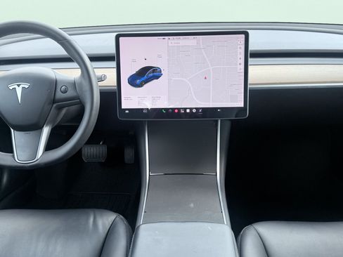 Used 2019 Tesla Model 3 Standard Range RWD image 49
