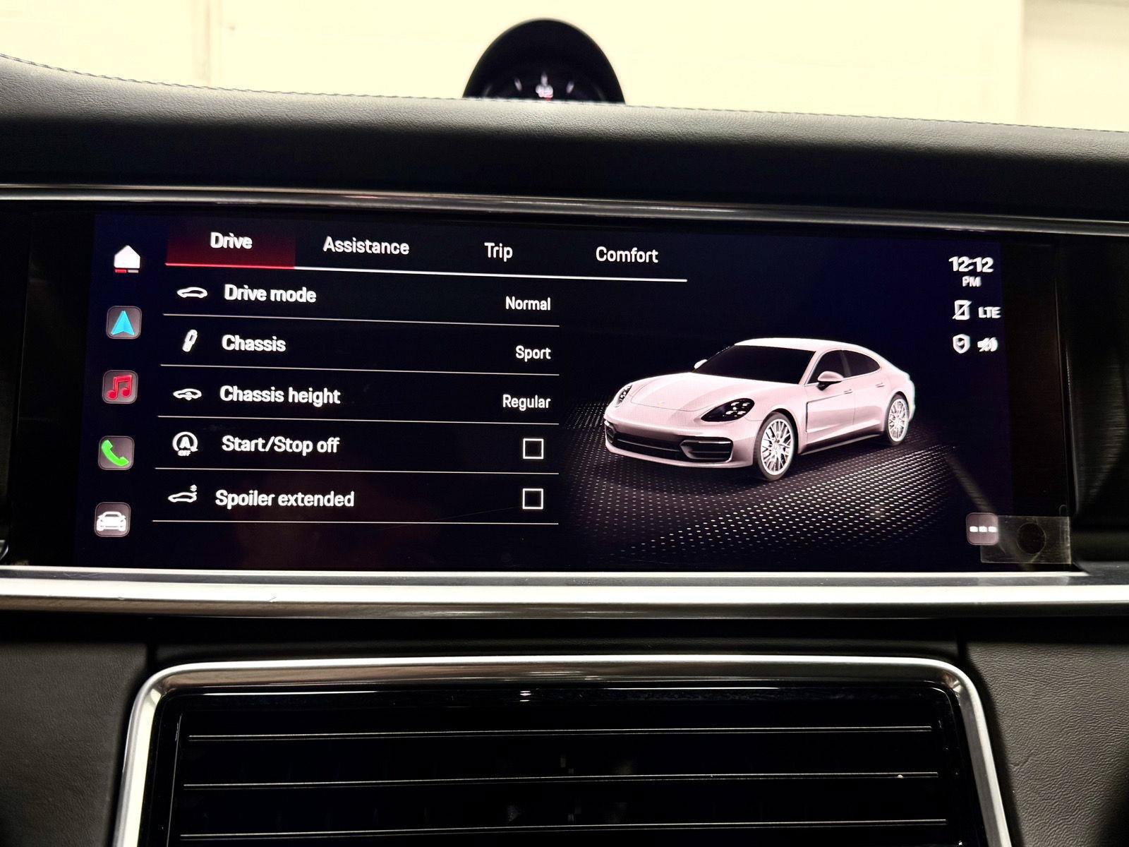 Used 2023 Porsche Panamera 4 Platinum Edition w/ Assistance Package AWD/4WD image 31