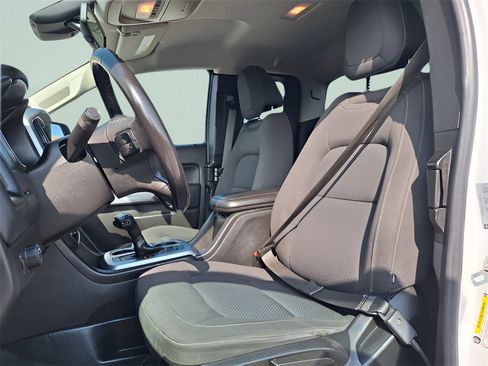 Used 2021 Chevrolet Colorado LT w/ Fleet Safety Package image 23