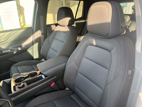 New 2026 Chevrolet Equinox LT image 11