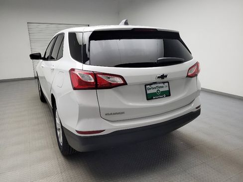 Used 2021 Chevrolet Equinox LS w/ LS Convenience Package FWD image 6