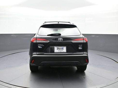 Certified 2024 Toyota Corolla Cross XLE w/ Convenience Package AWD/4WD image 7
