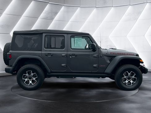 Used 2021 Jeep Wrangler Unlimited Rubicon AWD/4WD image 6
