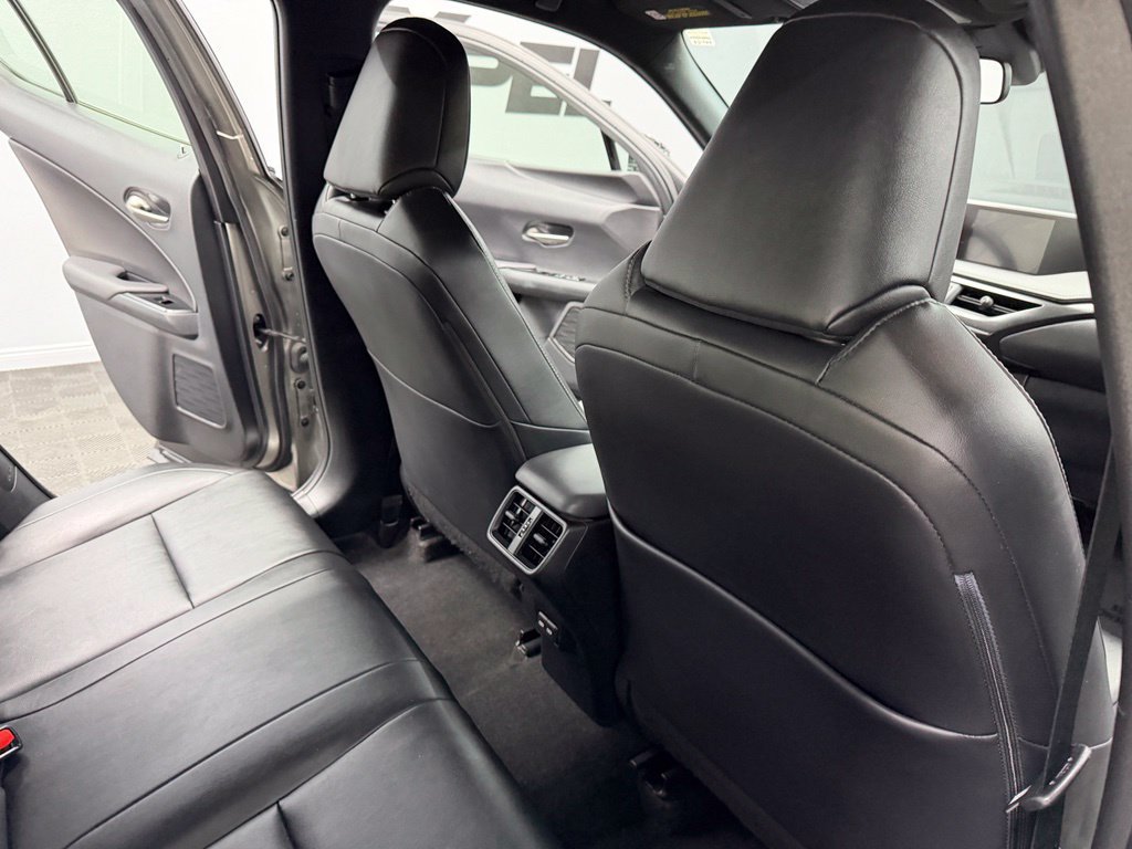 Used 2021 Lexus UX 200 w/ Accessory Package (Z1) FWD image 42