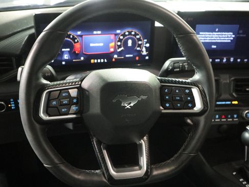 Used 2024 Ford Mustang Coupe image 16