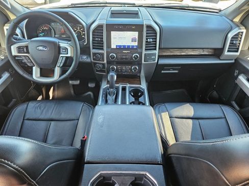Used 2019 Ford F150 Lariat w/ Equipment Group 502A Luxury AWD/4WD image 20