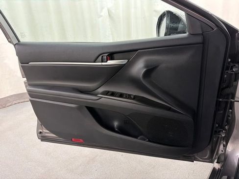 Used 2024 Toyota Camry SE FWD image 20