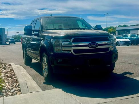 Used 2019 Ford F150 Platinum w/ Equipment Group 701A Luxury AWD/4WD image 4