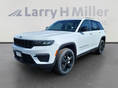 New 2025 Jeep Grand Cherokee Limited w/ Black Appearance Package