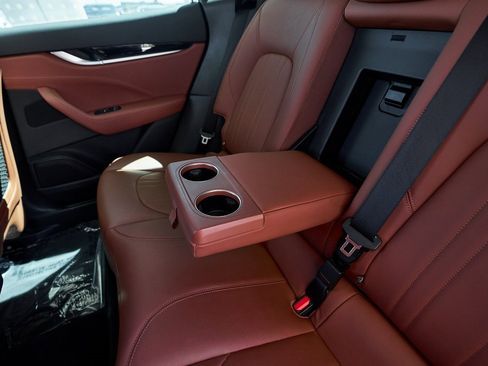 Used 2022 Maserati Levante GT image 30