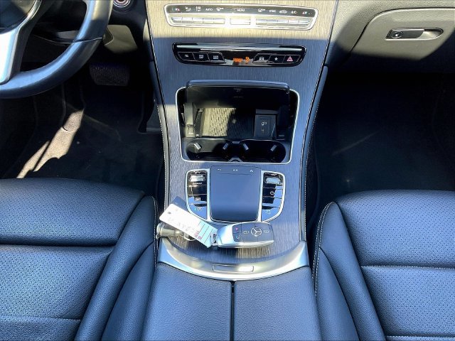 Certified 2020 Mercedes-Benz GLC 300 4MATIC image 17