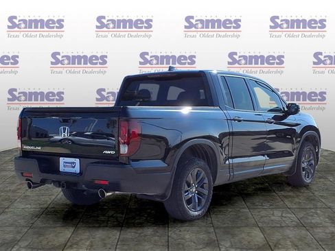 Used 2023 Honda Ridgeline Sport image 7