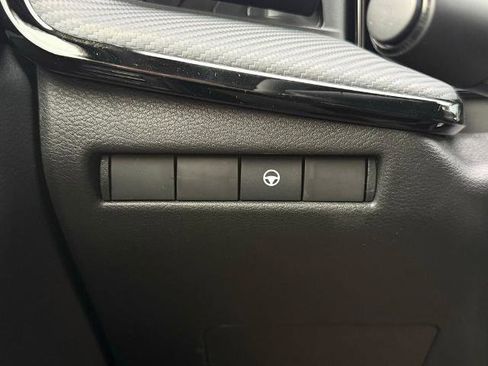 New 2026 Nissan Kicks SR w/ Cold Weather Package image 24