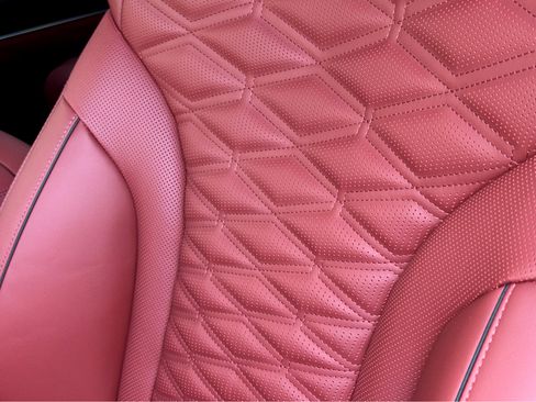 New 2026 Genesis GV80 3.5T e-SC image 6