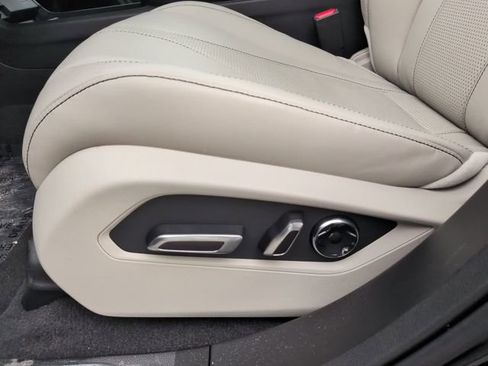 New 2026 Acura RDX w/ Technology Package image 13