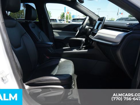Used 2025 Jeep Compass Limited AWD/4WD image 24