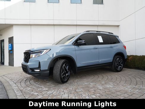 Used 2023 Honda Passport Elite image 18