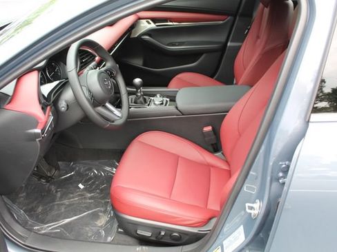 New 2026 MAZDA MAZDA3 2.5 S Hatchback w/ Premium Pkg FWD image 12