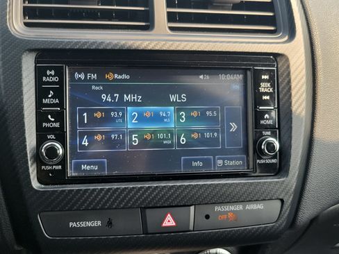 Used 2025 Mitsubishi Outlander Sport ES AWD/4WD image 25