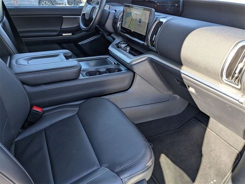 Used 2025 Ford Expedition Max Platinum image 43