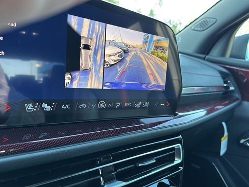 New 2026 Chevrolet Traverse RS w/ LPO, Floor Liner Package image 23