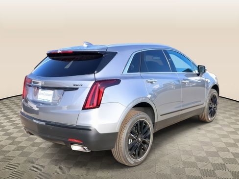 New 2026 Cadillac XT5 Luxury w/ LPO, ONYX Package image 22