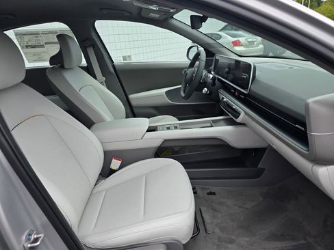 New 2025 Hyundai Ioniq 6 SEL image 28
