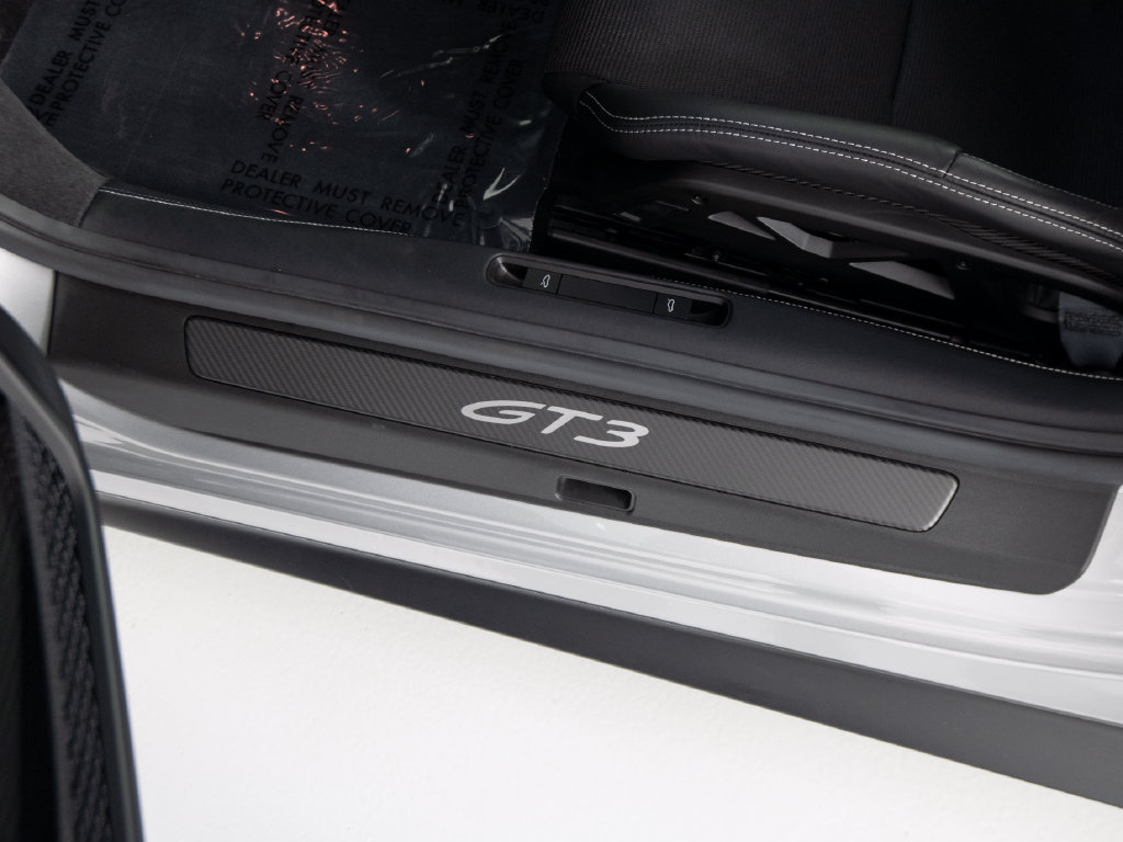 Certified 2026 Porsche 911 GT3 RWD image 23