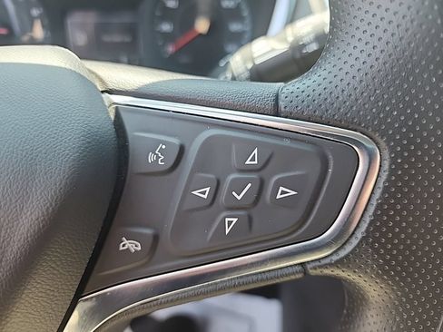 Used 2024 Chevrolet Equinox LS FWD image 15