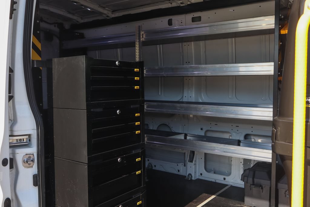 Used 2022 Ford E-Transit Medium Roof RWD image 14
