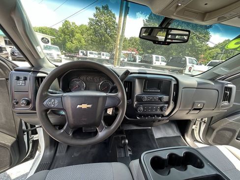 Used 2015 Chevrolet Silverado 3500 W/T w/ WT Convenience Package AWD/4WD image 13