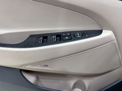 Used 2017 Hyundai Tucson Limited w/ Limited Ultimate Package 03 image 13